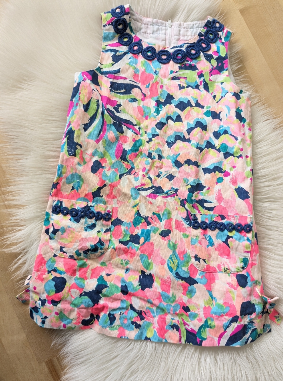 {Lilly Pulitzer} Girls Classic Shift Dress In Pino Colada Print